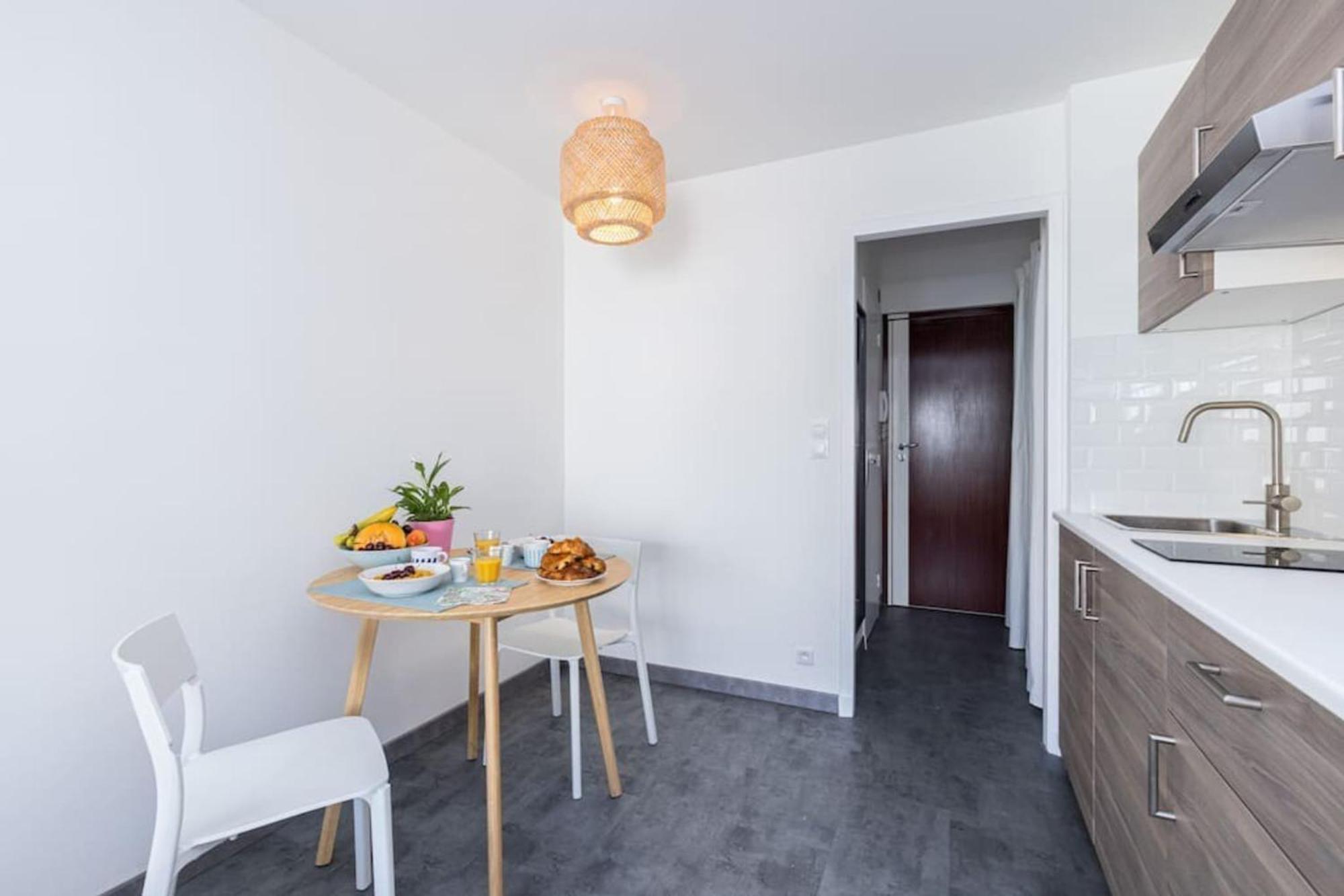 Grosso 4 - Studio With Balcony - Near The Sea นีซ ภายนอก รูปภาพ