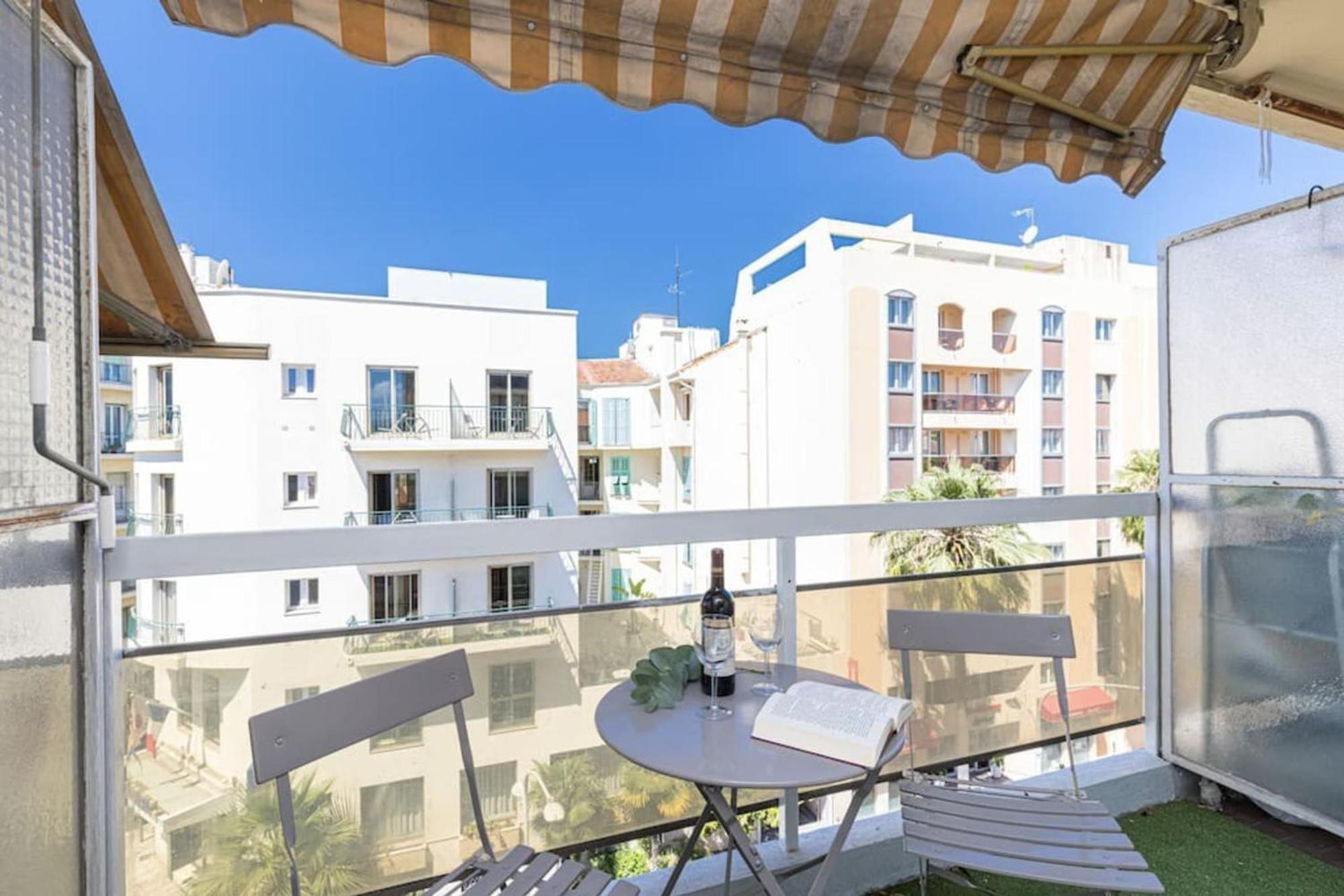 Grosso 4 - Studio With Balcony - Near The Sea นีซ ภายนอก รูปภาพ