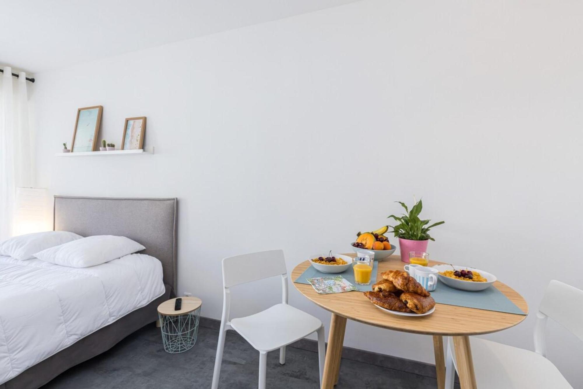 Grosso 4 - Studio With Balcony - Near The Sea นีซ ภายนอก รูปภาพ